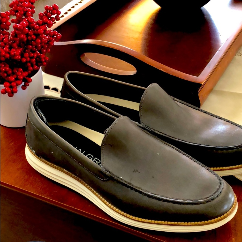Nbw size 13 Cole haan loafers